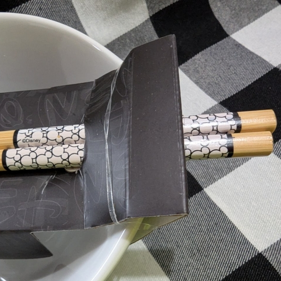 Disney Mickey Mouse Noodle Bowls with Chopsticks - Picture 4 of 5